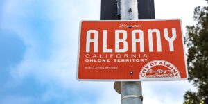 street sign photo "welcome Albany California - Ohlone territory - 20,000 population - City of Albany"