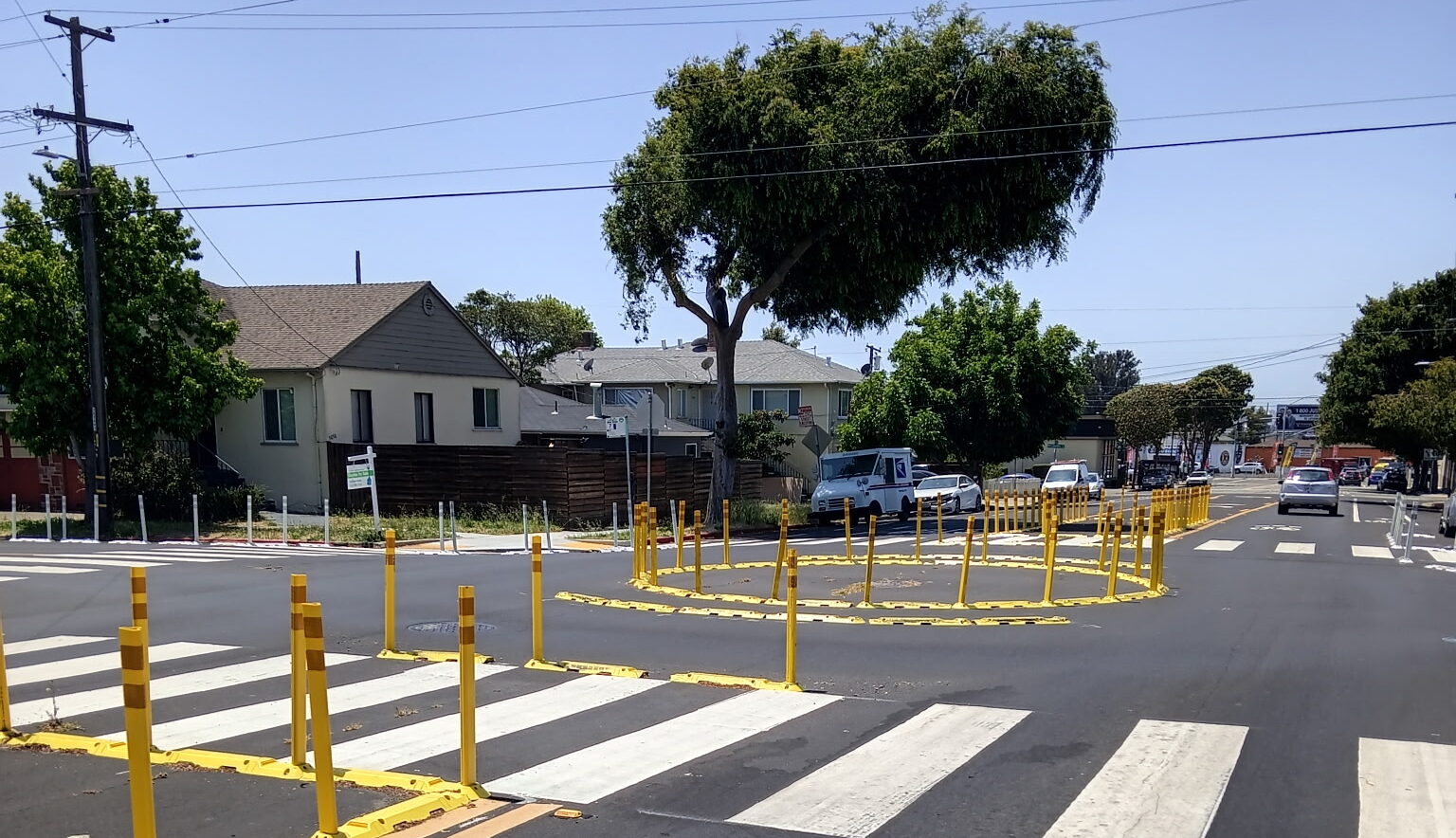 Traffic calming elements on Key Blvd and Barrett Ave in Richmond